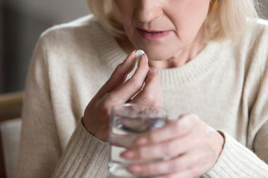 Paracetamol: nieuwe aspecten van een bekend middel