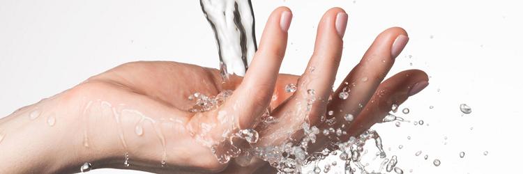 Als het water je aan de lippen staat…