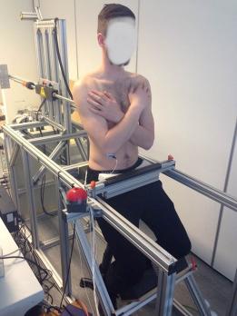 Stabiliteit en variabiliteit van bewegen bij mensen met rugpijn (VI)