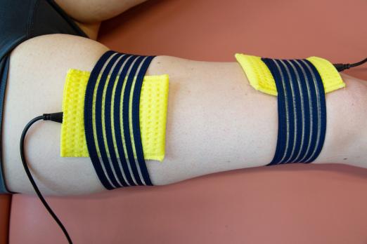 Elektrische spierstimulatie bij normaal geïnnerveerde spieren (BD, AF)