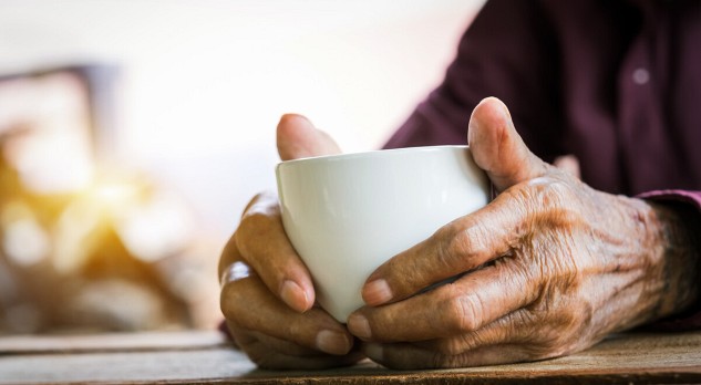 'Gaat u rustig zitten, dan breng ik koffie' 