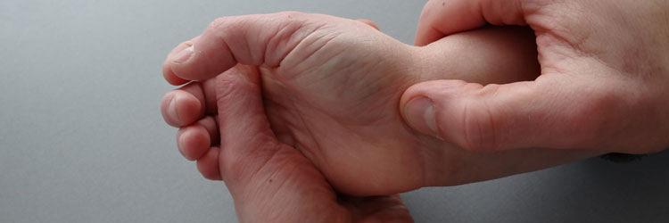 De fysiotherapeutische beoordeling van gesloten polstraumata